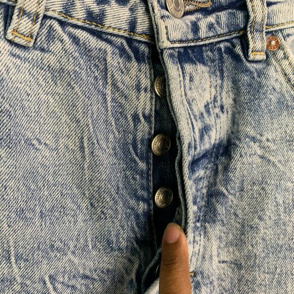 Free People We The Free Light wash Slim Button Fy Jeans Raw Hem Sz 26 - Picture 3 of 11